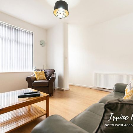 Irvine Contractor Accommodation لييغ المظهر الخارجي الصورة