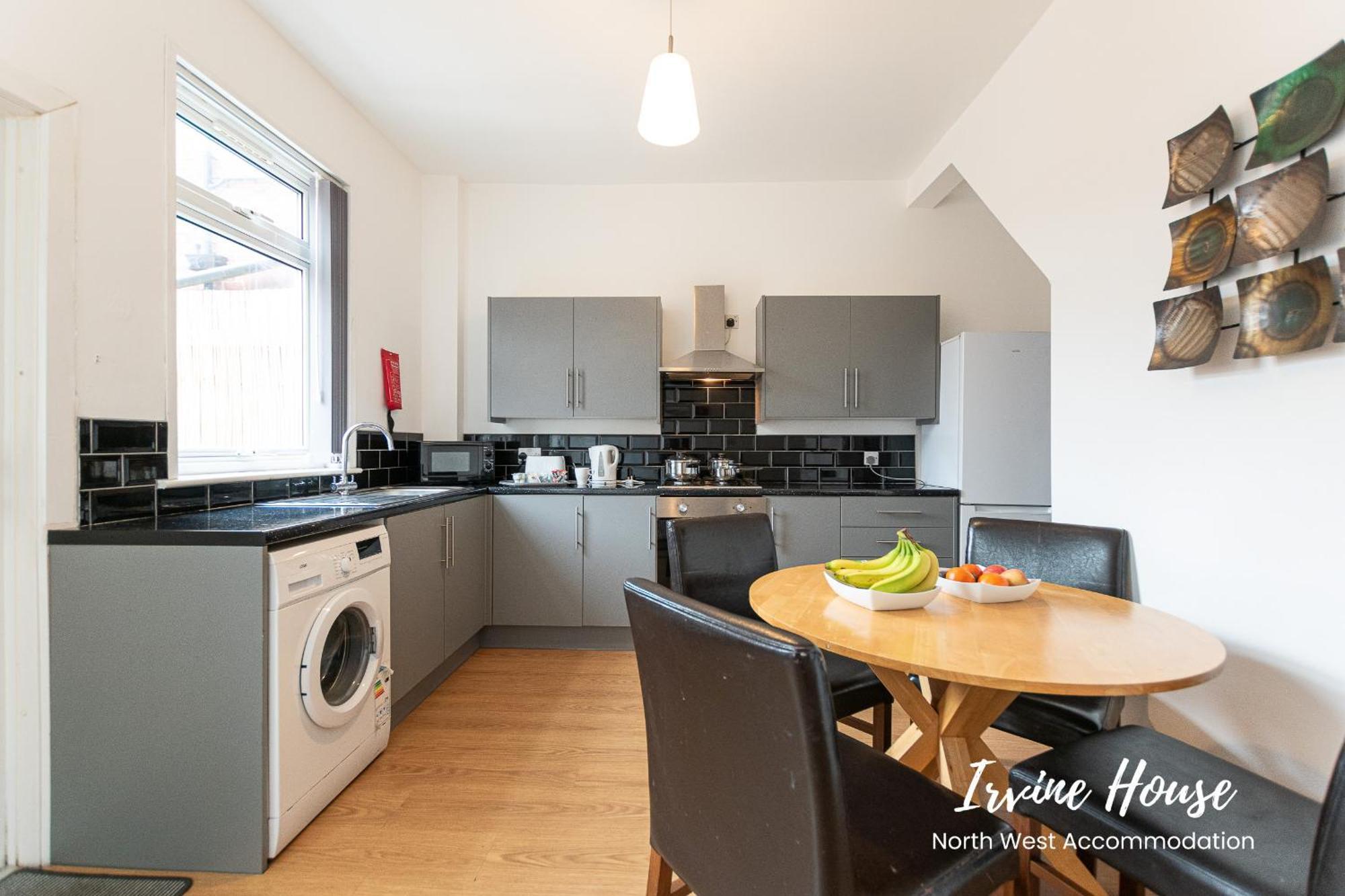 Irvine Contractor Accommodation لييغ المظهر الخارجي الصورة
