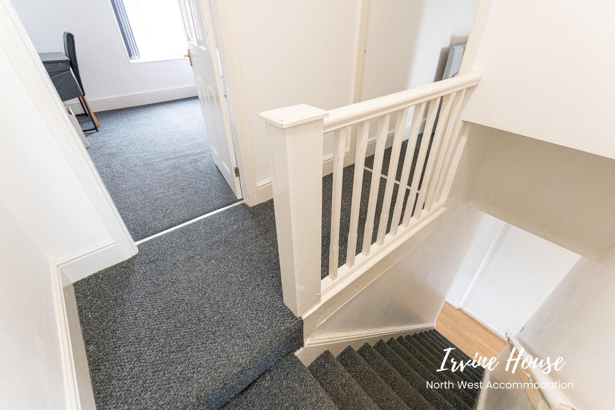Irvine Contractor Accommodation لييغ المظهر الخارجي الصورة